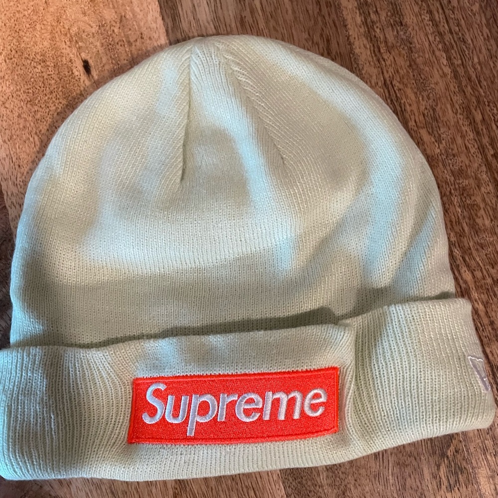 Supreme teal beanie